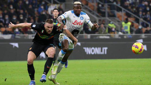 1644714115112033806.jpg victor-osimhen-ssc-napoli-milan-skriniar-inter-milan.jpg